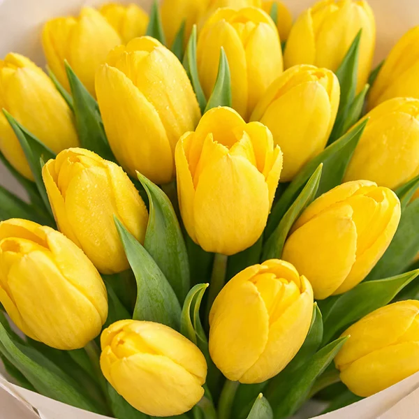 Лучик солнца - букет из желтых тюльпанов